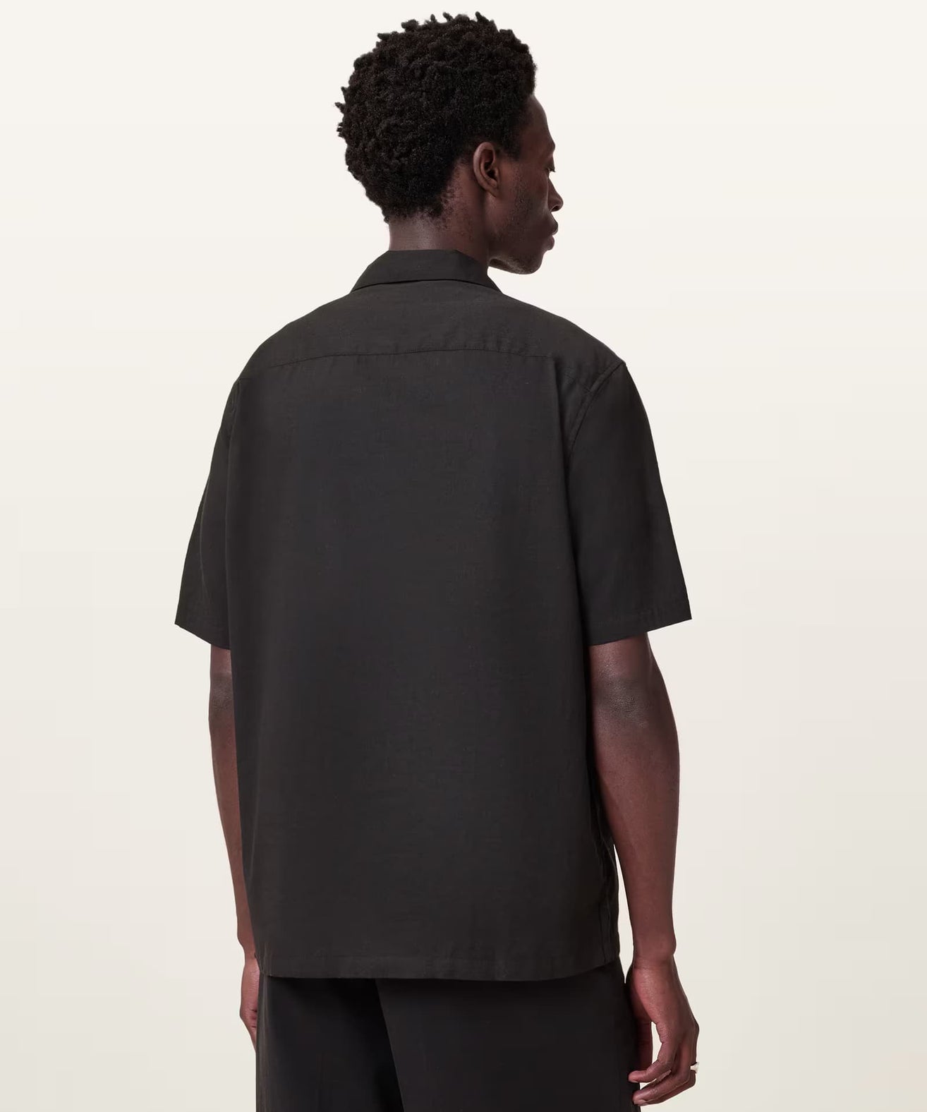 אולסיינטס - מכופתרת מעוצב M105SC Scripture Textured