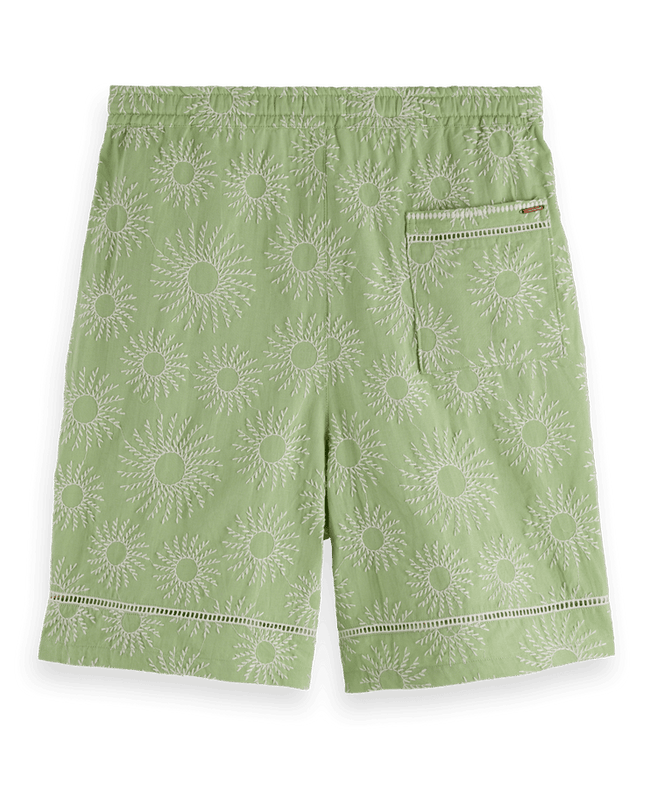 סקוץ’ אנד סודה – מכנס ברמודה פשתן רקמה ירוק בהיר