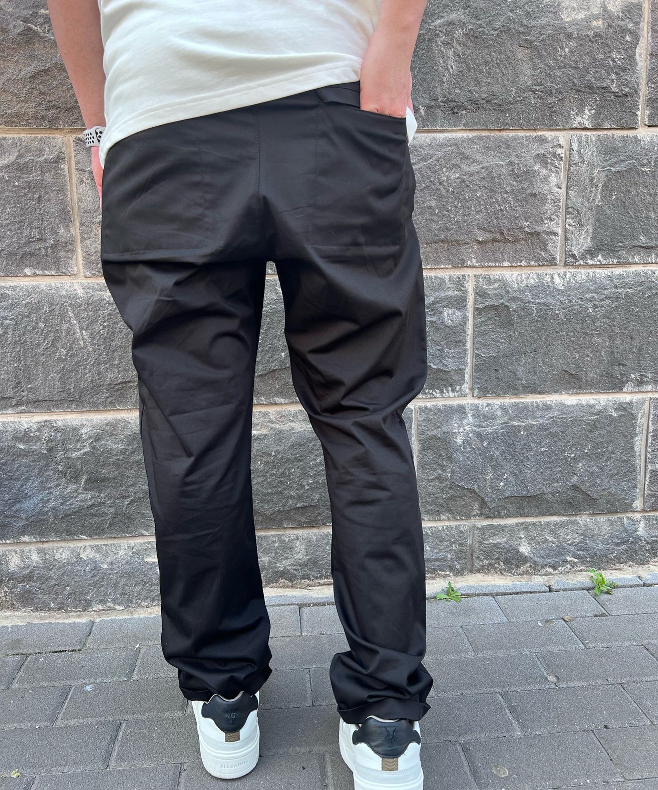 קרייזר - מכנסיים אוברסייז EMMA 25S02 BLACK STRAIGHT