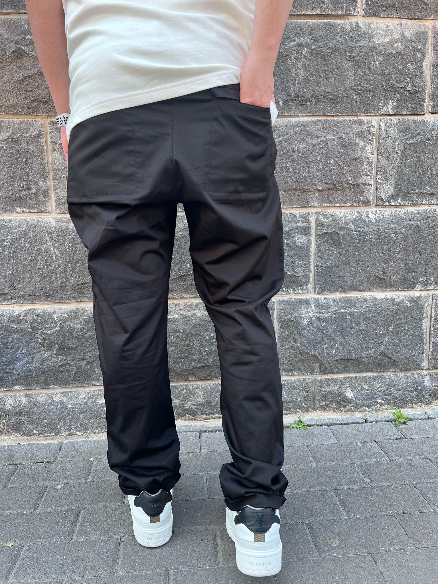 קרייזר - מכנסיים אוברסייז EMMA 25S02 BLACK STRAIGHT