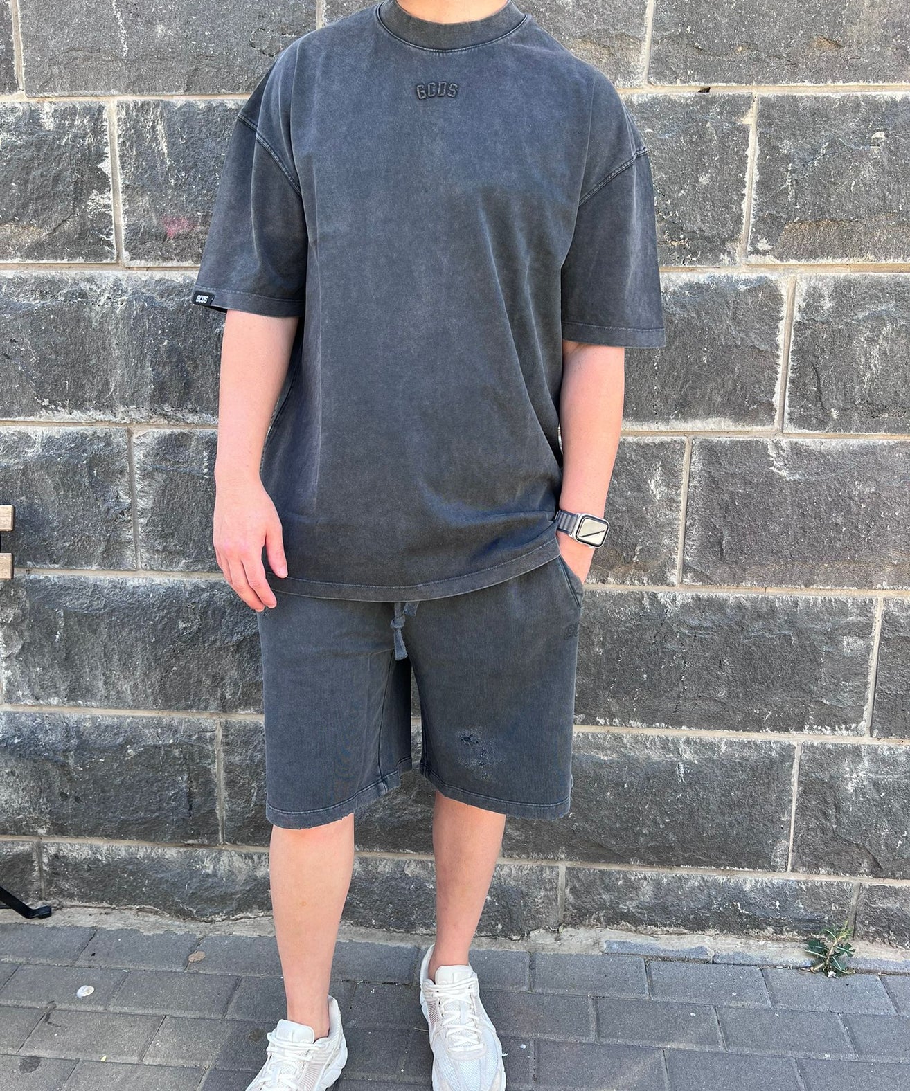 GCDS -חולצה טי אוברסייז GC252MT33