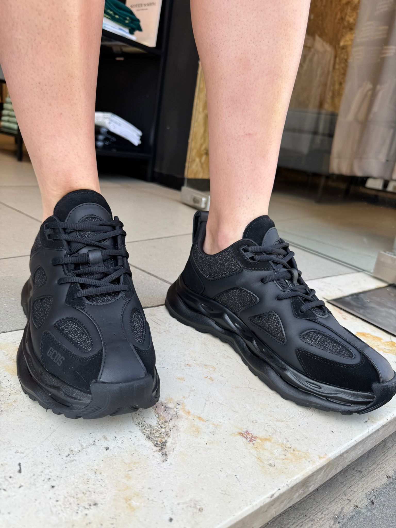 GCDS - סניקרס GC251MF12-001 BLACK