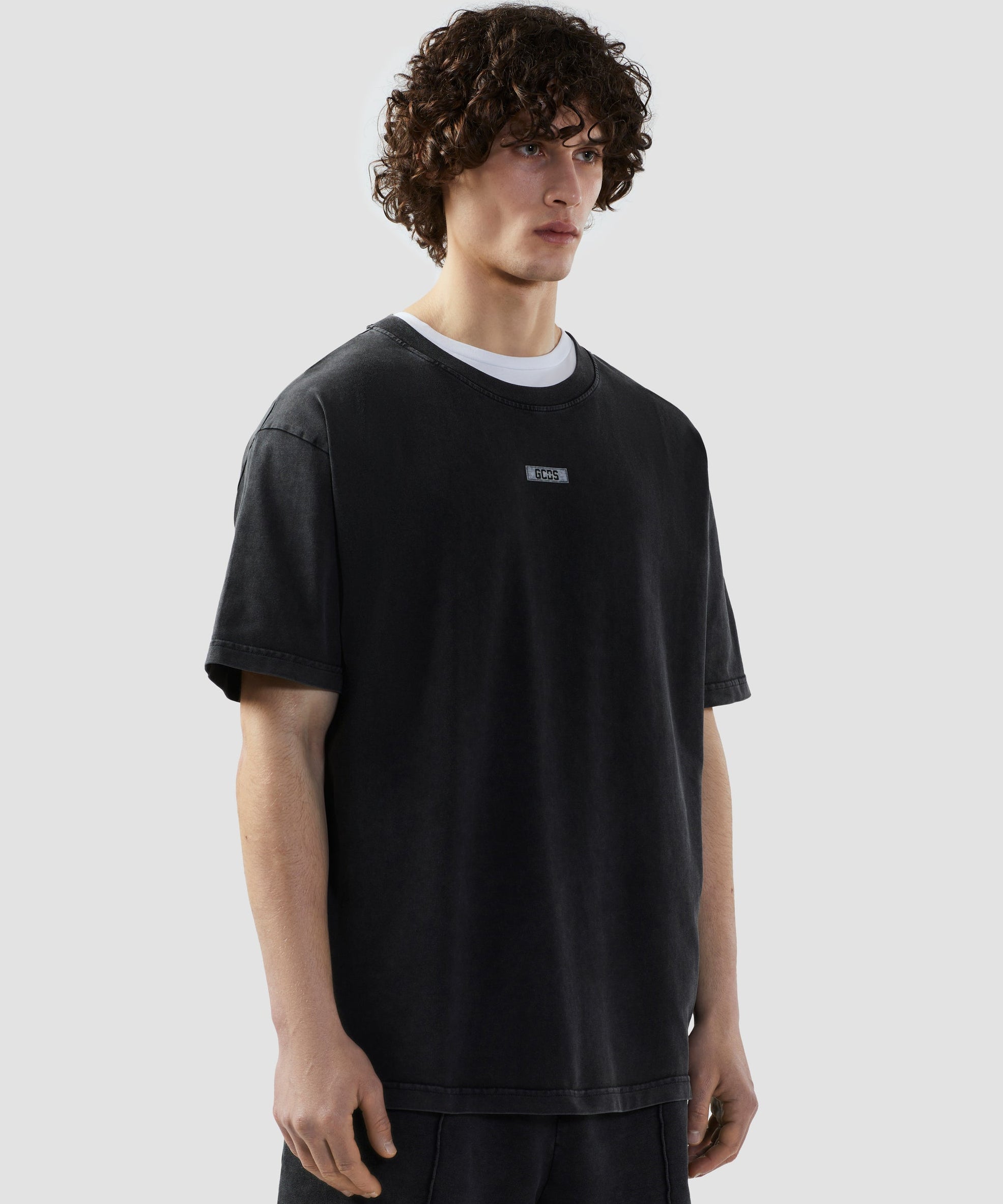 GCDS - חולצה טי אוברסייז CM2320 98 JH5 DARK GREY