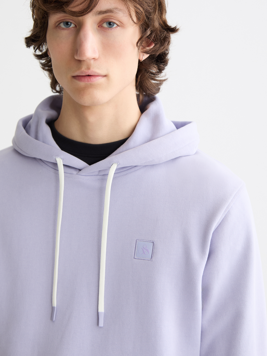 סקוץ' אנד סודה - קפוצ'ון עם לוגו 181276 FA25