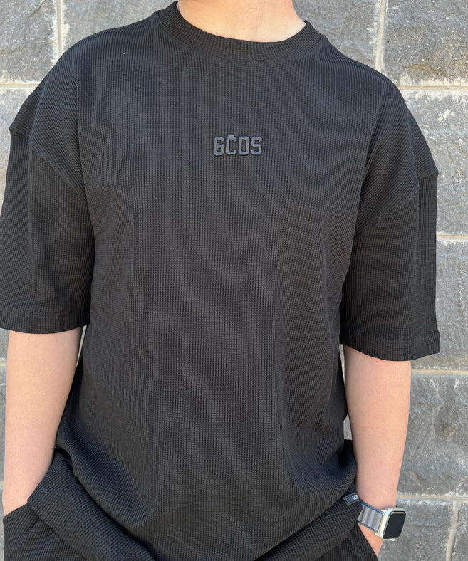 GCDS - חליפה וופל אוברסייז 100% כותנה GC251MS02