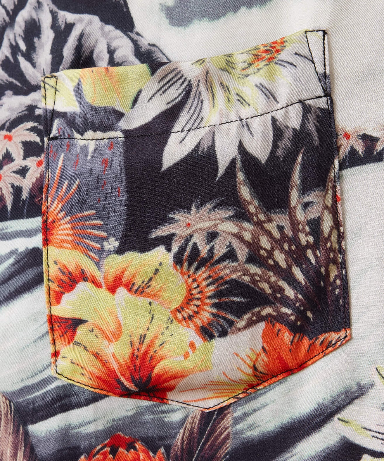 אולסיינטס - מכופתרת מעוצב M159SC OSCANI