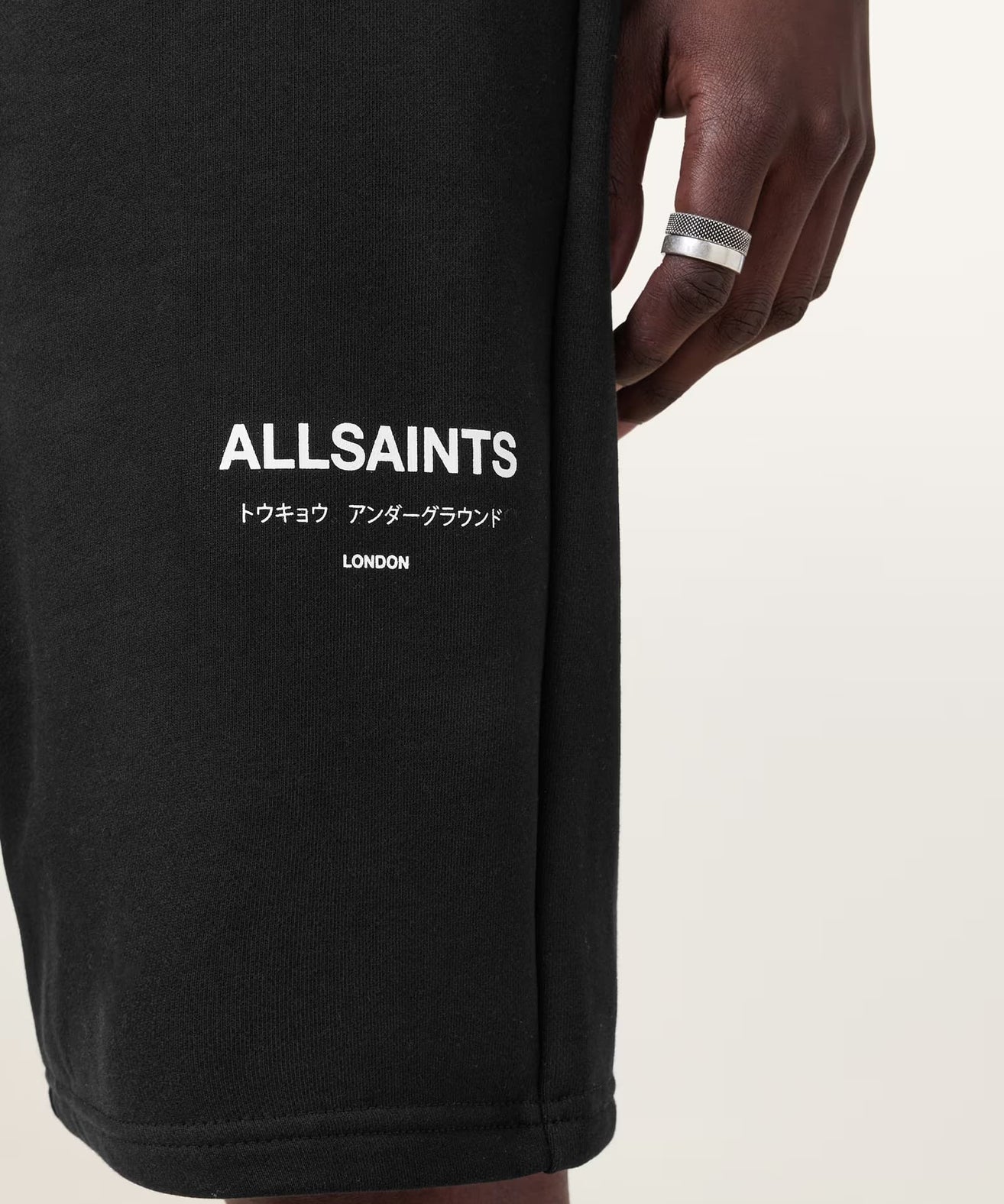 אולסיינטס - ברמודה M002TC Jet Black