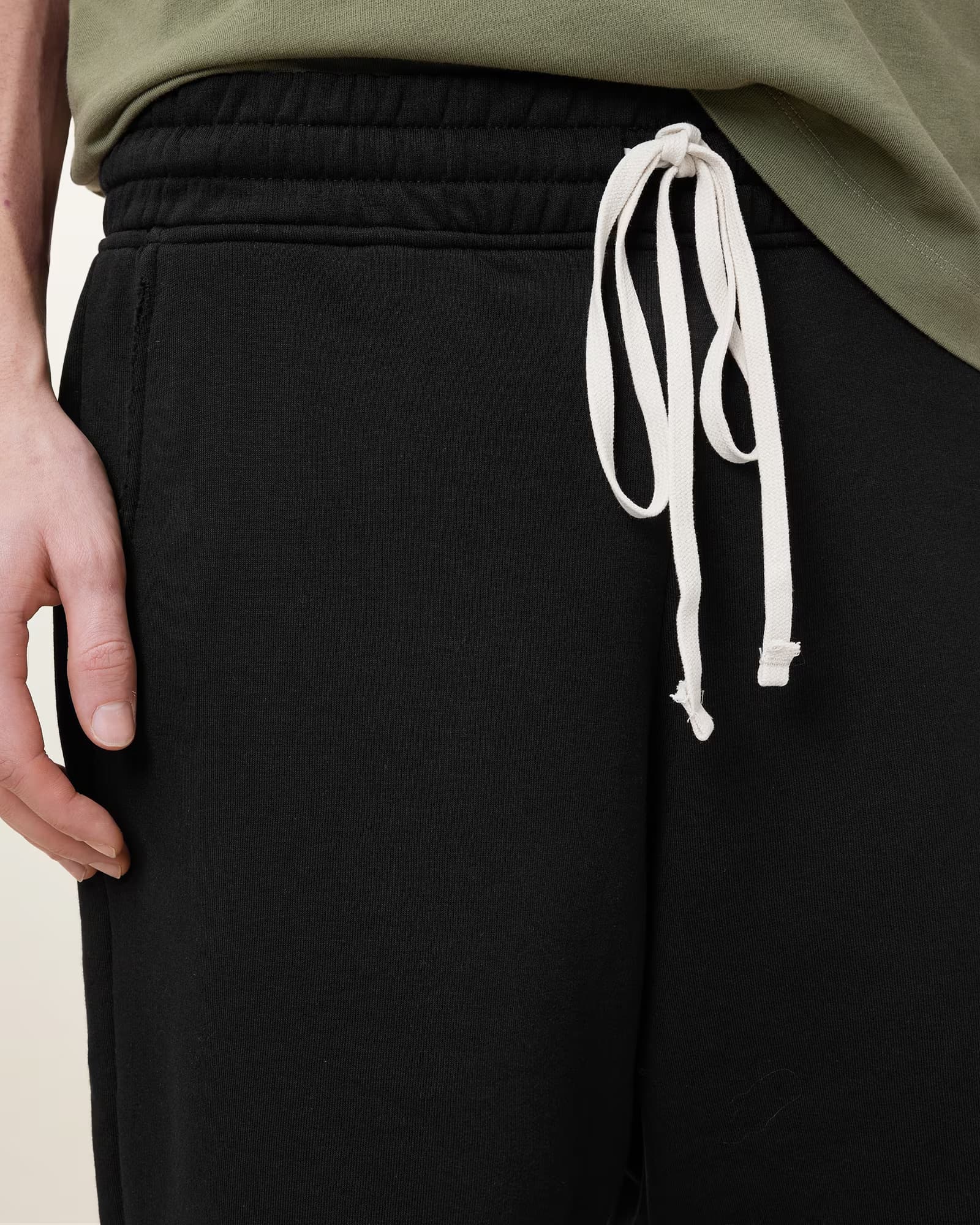 אולסיינטס - ברמודה M001TC Jet Black HELIX