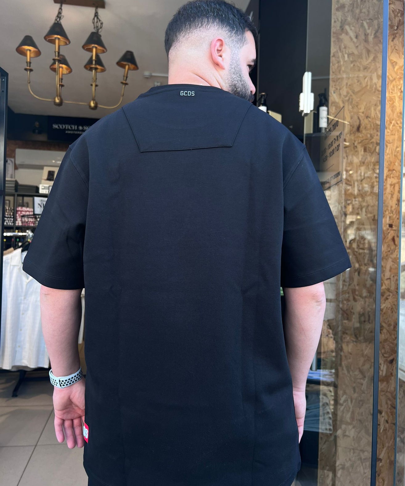 GCDS - חולצה טי אוברסייז בד מרצרייז GC252MT01t-001 שחור