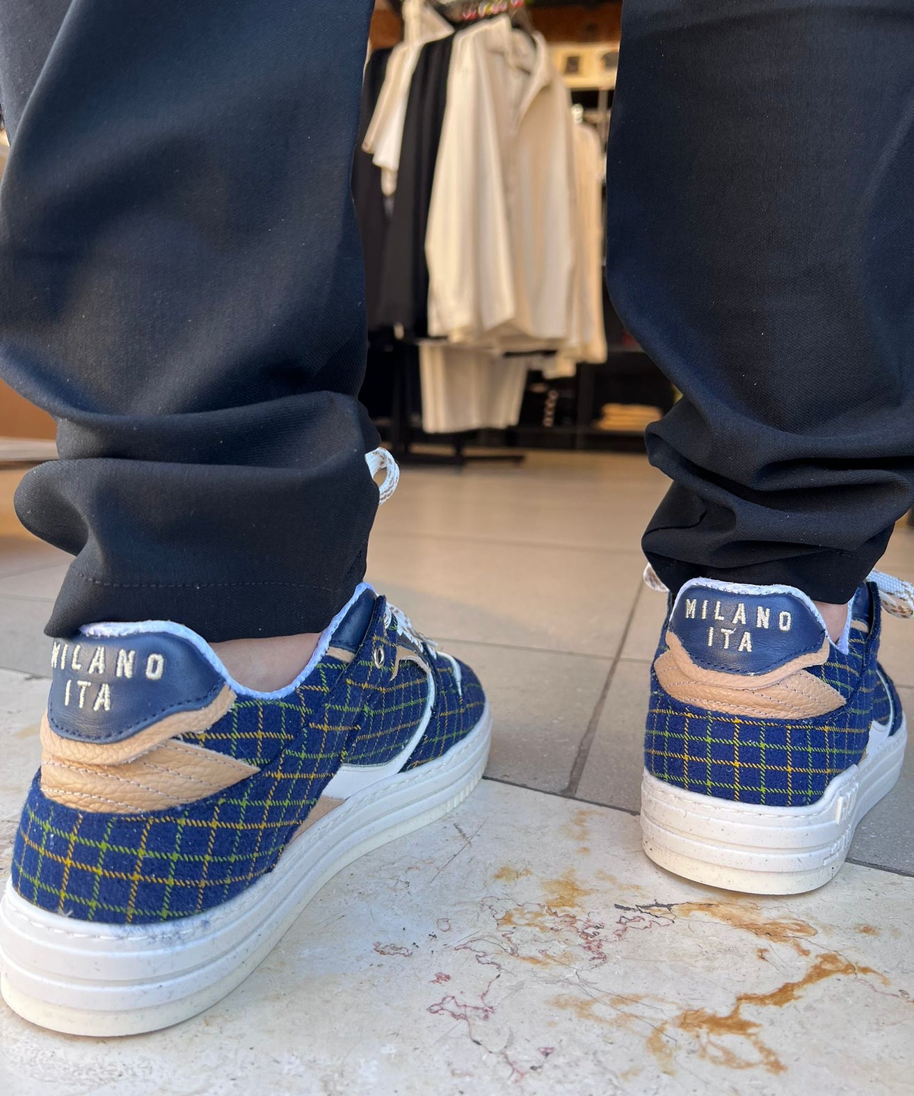 GCDS - סניקרס GCU1007-457 TARTAN-BLUE-BEIG