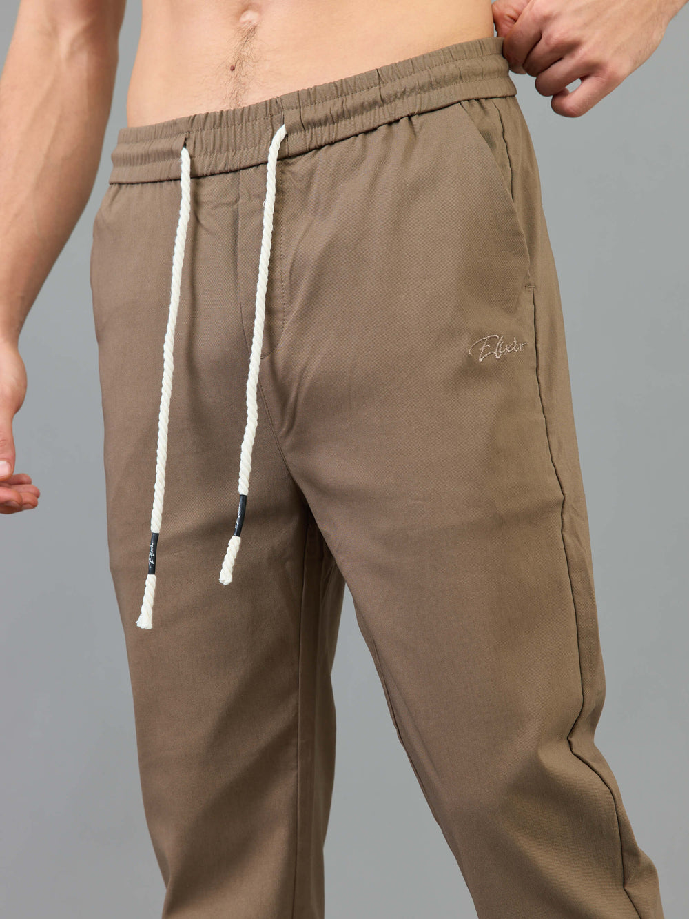 אליקסיר - דגמ"ח ELIXIR Classic Strip בד פסים Brown