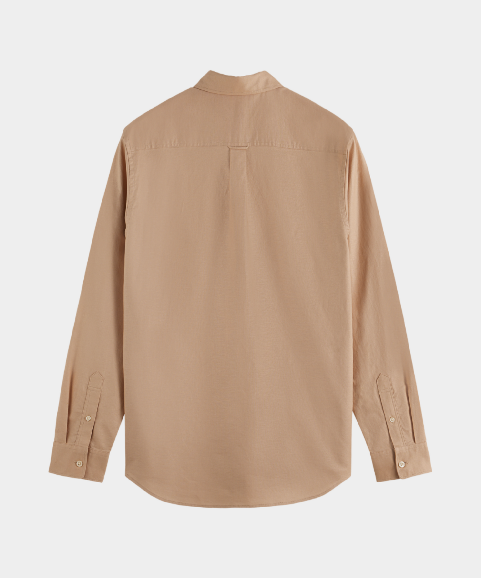 סקוץ' אנד סודה - מכופתרת קלאסית
בצבע בז' 180014 260 SU25