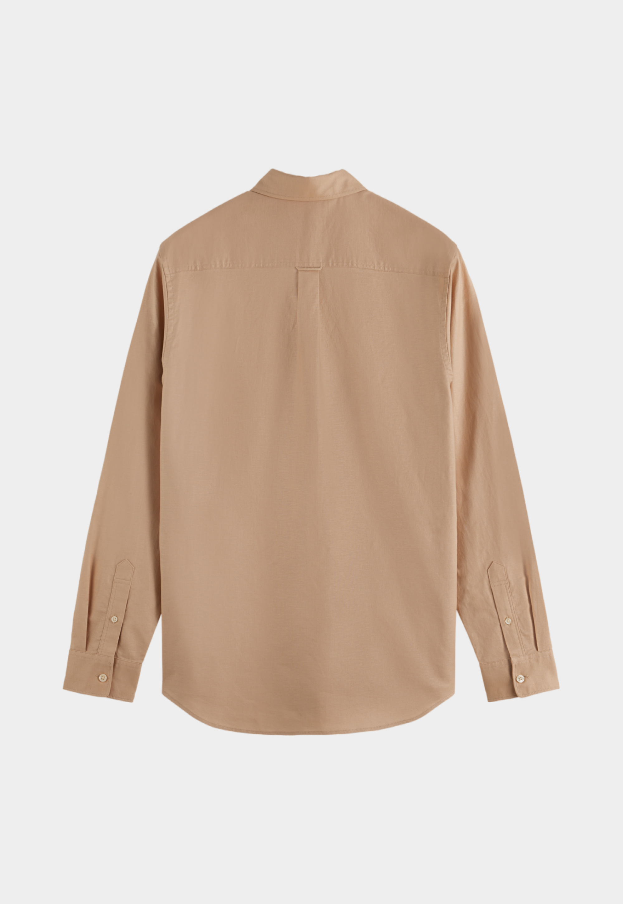 סקוץ' אנד סודה - מכופתרת קלאסית
בצבע בז' 180014 260 SU25