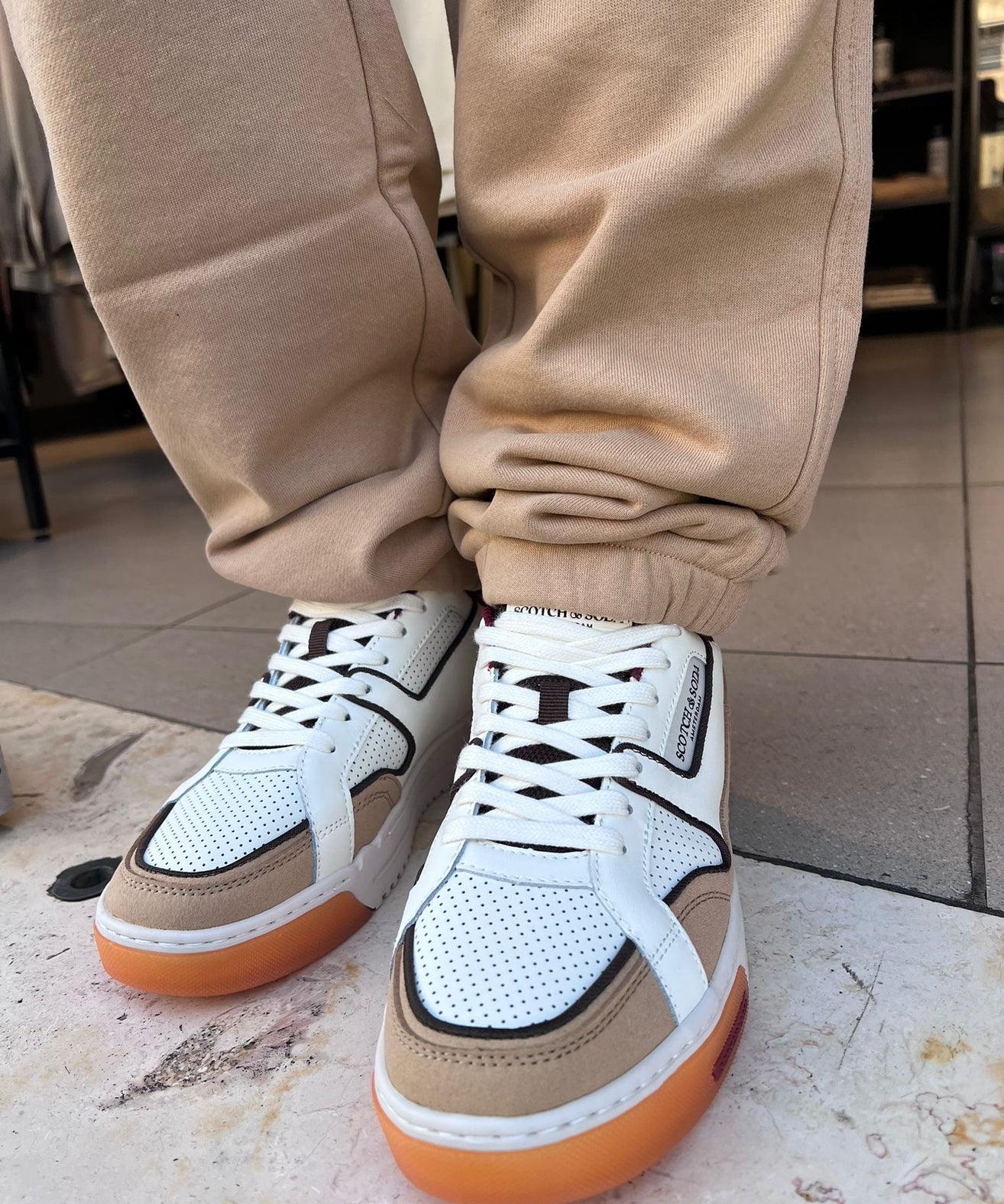 סקוץ’ אנד סודה –  סניקרס NEW CUP