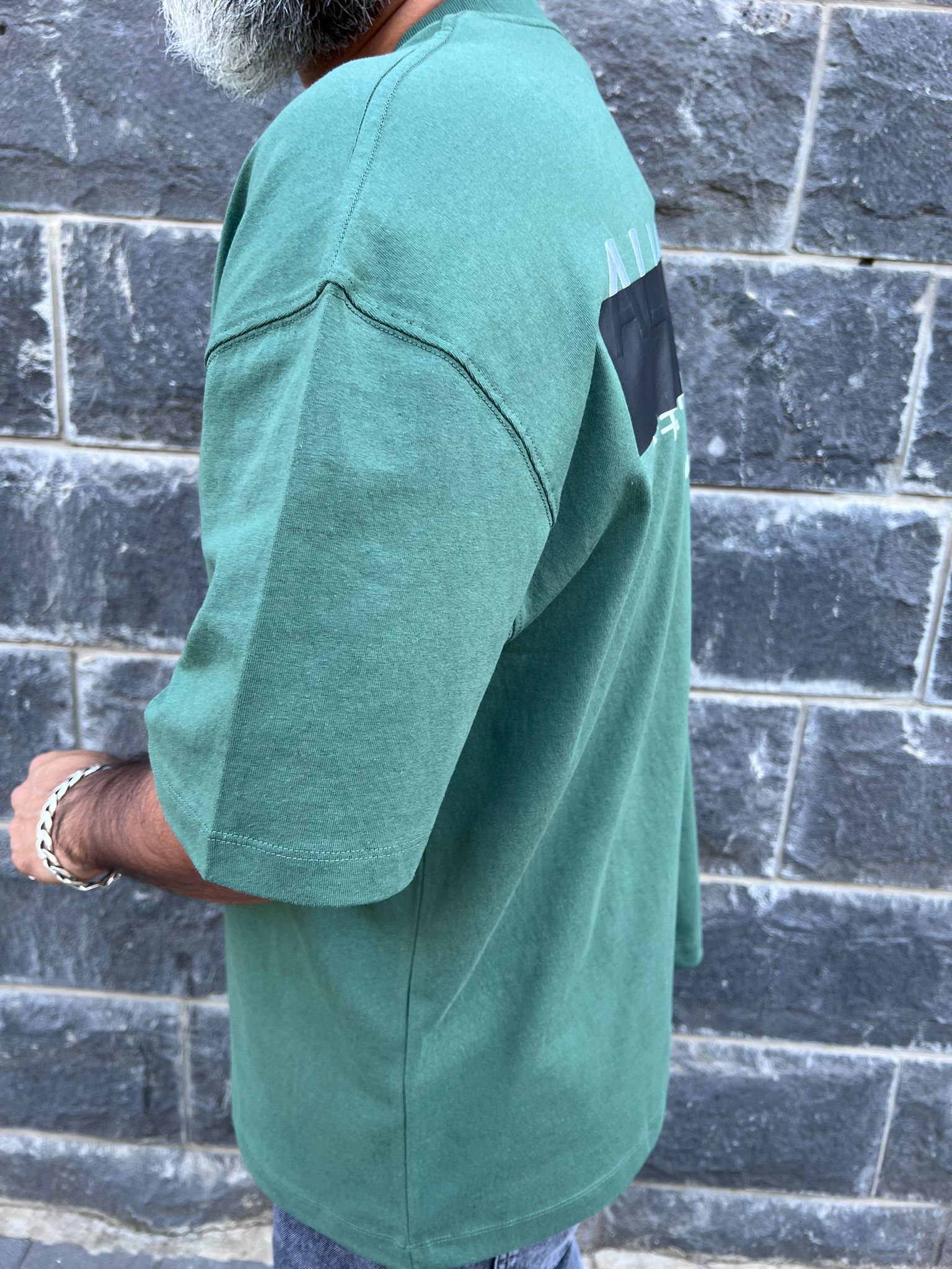 אולסיינטס - אוברסייז שרוול קצר Milo Green M002PC