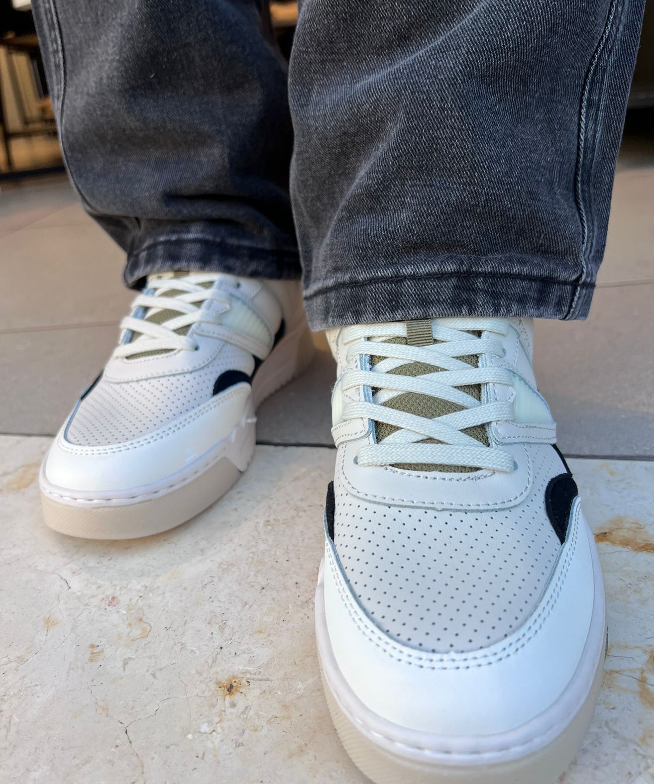 סקוץ’ אנד סודה –  סניקרס NEW CUP